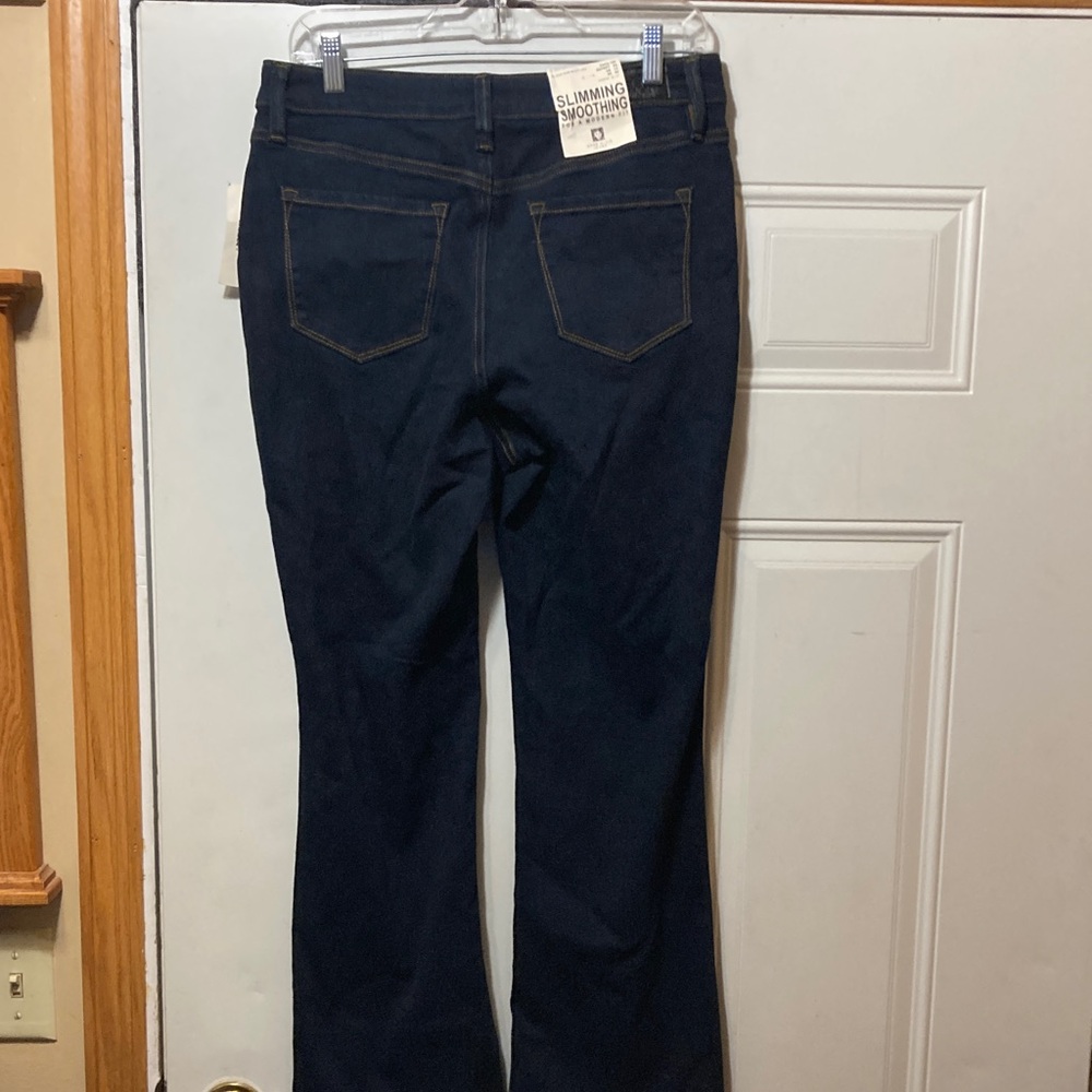 Anne‎ Klein Women's Slimming Dark Blue Jeans 10P NWT